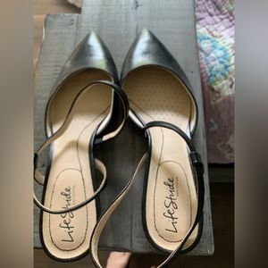 Black LifeStride Size 8. Worn once.